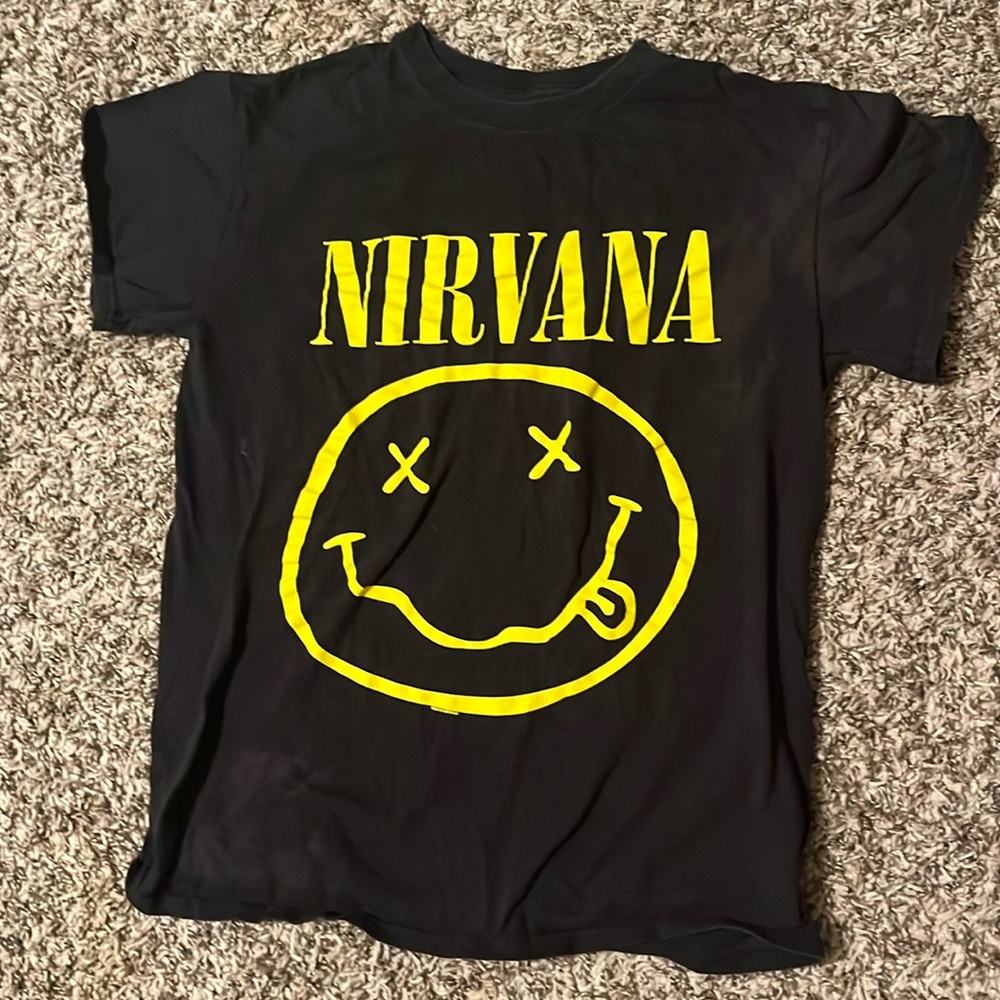 Nirvana Black and Yellow Shirt Size Small